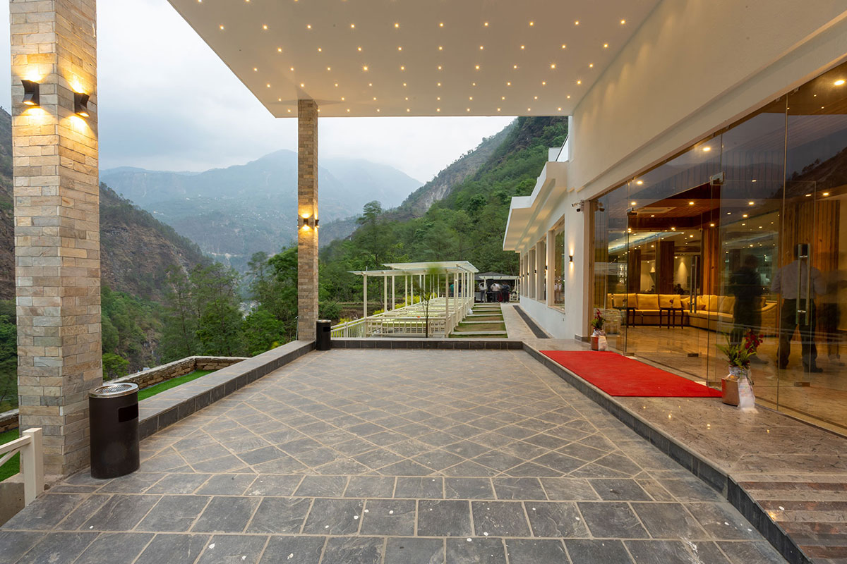 Bhotekoshi Heli Resort